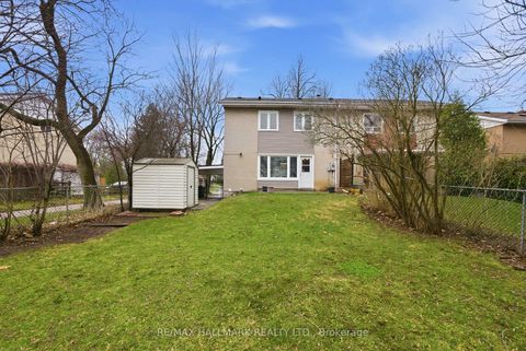 Photo 40 at 28 Langbourne Place, Don Mills, Toronto