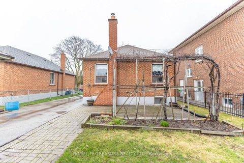 Photo 5 at 166 Delta Street, Alderwood, Toronto