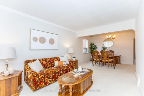 Photo 8 at 166 Delta Street, Alderwood, Toronto