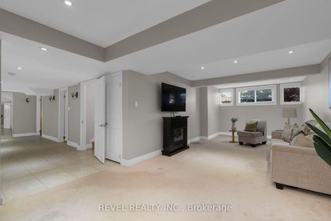 Photo 17 at 77 Marsellus Drive, Holly, Barrie