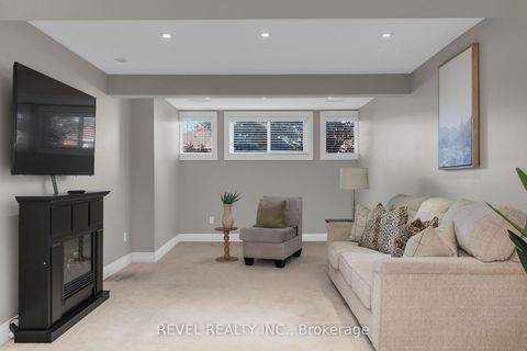 Photo 18 at 77 Marsellus Drive, Holly, Barrie