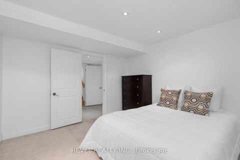 Photo 24 at 77 Marsellus Drive, Holly, Barrie