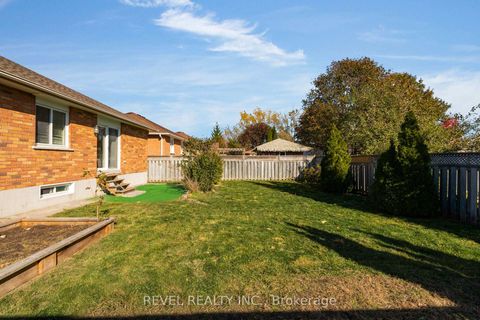 Photo 31 at 77 Marsellus Drive, Holly, Barrie