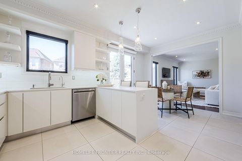 Photo 9 at 126 Forecastle Road, Patterson, Vaughan