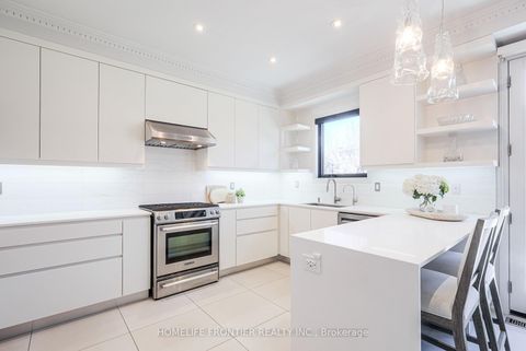 Photo 10 at 126 Forecastle Road, Patterson, Vaughan