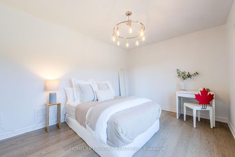 Photo 33 at 126 Forecastle Road, Patterson, Vaughan