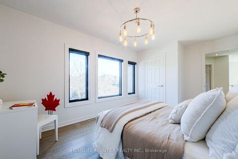 Photo 34 at 126 Forecastle Road, Patterson, Vaughan