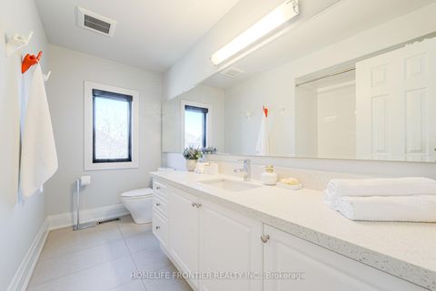 Photo 37 at 126 Forecastle Road, Patterson, Vaughan