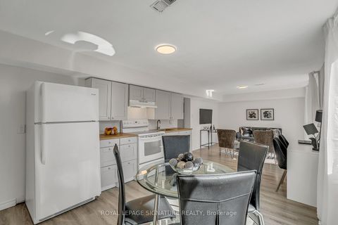 Photo 28 at 16 Tuna Court, Donalda, Toronto