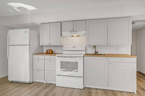 Photo 29 at 16 Tuna Court, Donalda, Toronto