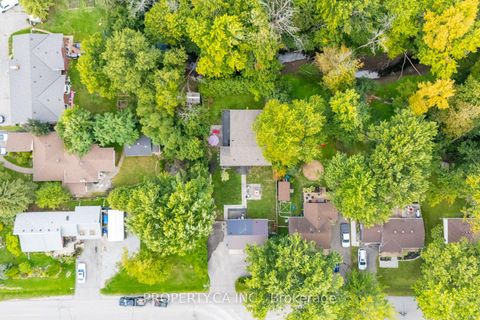 Photo 4 at 176 Pleasant Boulevard, Keswick South, Georgina