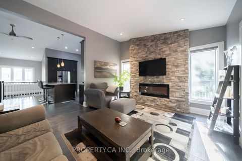 Photo 15 at 176 Pleasant Boulevard, Keswick South, Georgina