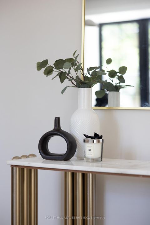 Photo 9 at 52 Roxborough Drive, Moore Park, Toronto