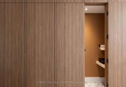 Photo 20 at 52 Roxborough Drive, Moore Park, Toronto