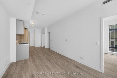 Photo 5 at 4911 - 55 Mercer Street, Waterfront Communities C1, Toronto