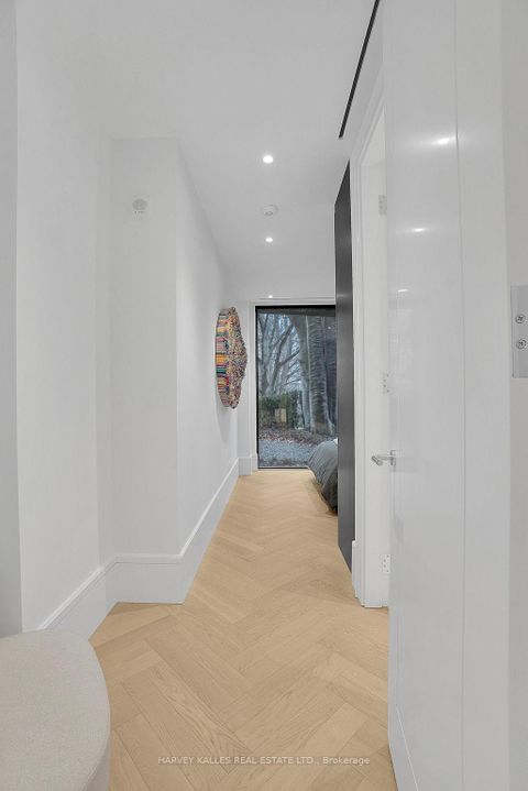 Photo 27 at 104 - 7 Dale Avenue, Moore Park, Toronto