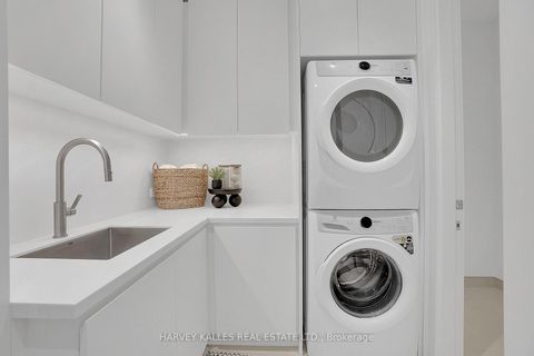 Photo 28 at 104 - 7 Dale Avenue, Moore Park, Toronto