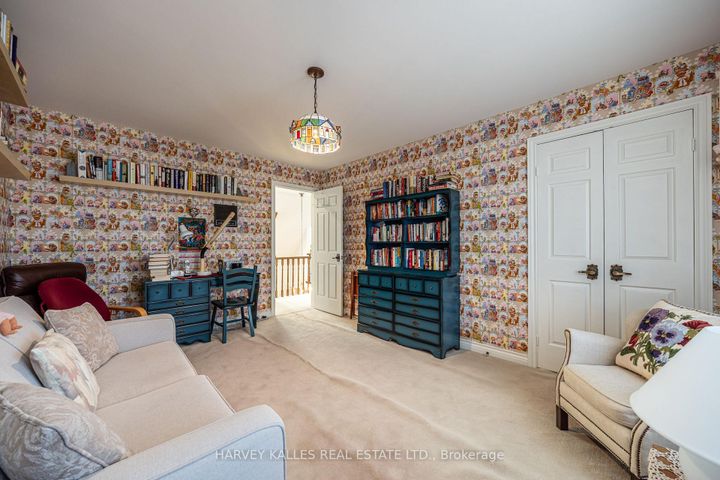 Photo 28 at 10 Whitelaw Court, Grandview, Markham