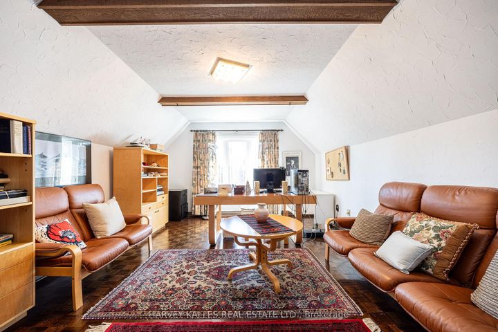 Photo 36 at 10 Whitelaw Court, Grandview, Markham