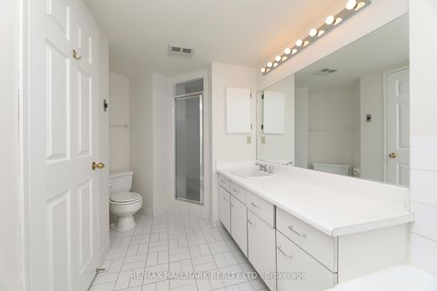 Photo 22 at 1704 - 10 Kenneth Avenue, Willowdale East, Toronto