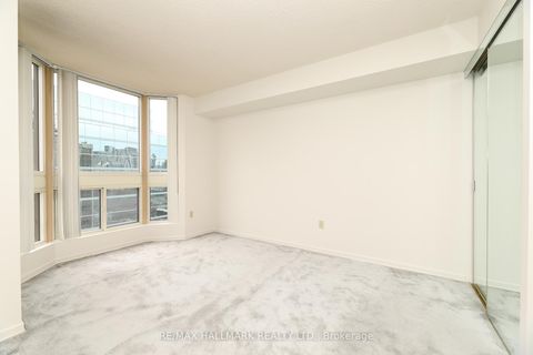 Photo 24 at 1704 - 10 Kenneth Avenue, Willowdale East, Toronto