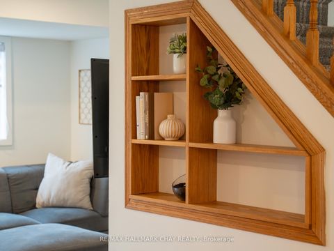 Photo 10 at 163 Columbia Road, Holly, Barrie