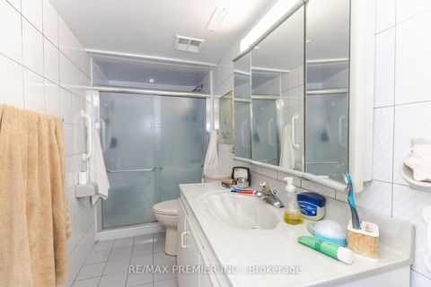 Photo 25 at 16 Orchardcroft Crescent, York University Heights, Toronto