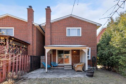 Photo 32 at 42 Cog Hill Drive, Glen Shields, Vaughan