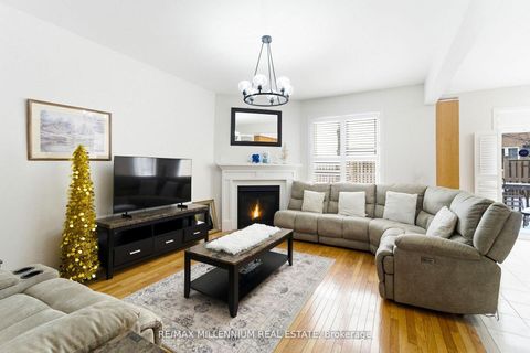 Photo 8 at 12 Gaudi Road, Rouge E11, Toronto