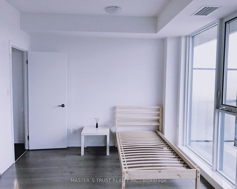 Photo 9 at 1517 - 297 College Street, Chinatown, Toronto