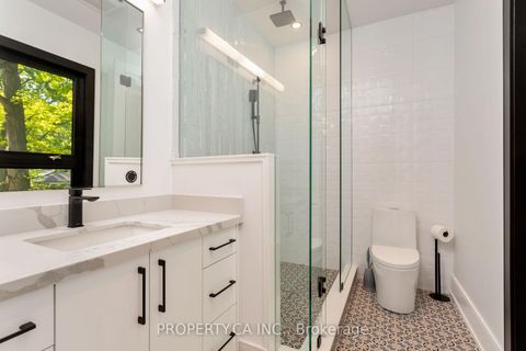 Photo 23 at 58 Farningham Crescent, Rosethorn, Toronto