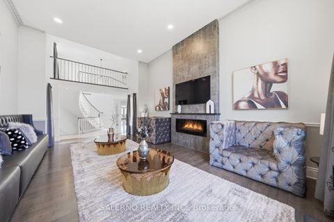 Photo 7 at 115 Ayton Crescent, Islington Woods, Vaughan