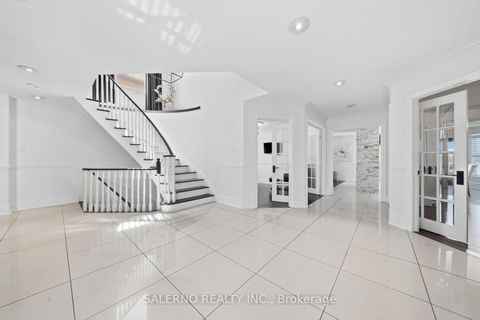 Photo 8 at 115 Ayton Crescent, Islington Woods, Vaughan