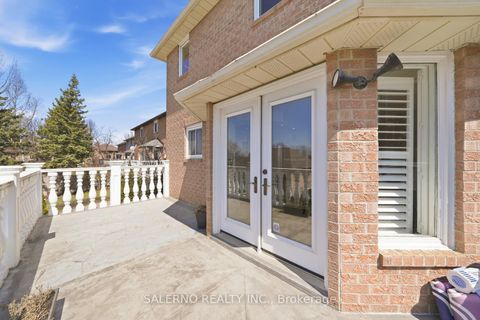 Photo 12 at 115 Ayton Crescent, Islington Woods, Vaughan