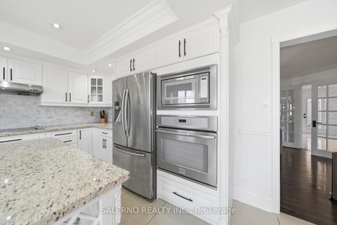 Photo 16 at 115 Ayton Crescent, Islington Woods, Vaughan