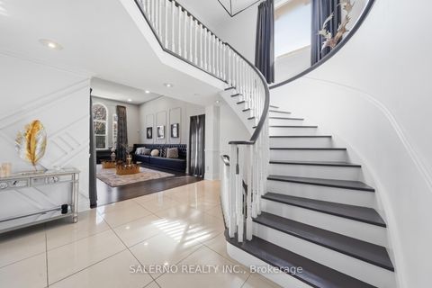 Photo 21 at 115 Ayton Crescent, Islington Woods, Vaughan