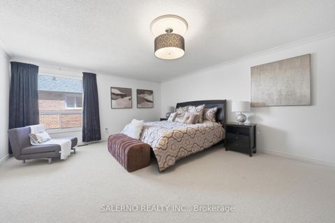 Photo 24 at 115 Ayton Crescent, Islington Woods, Vaughan