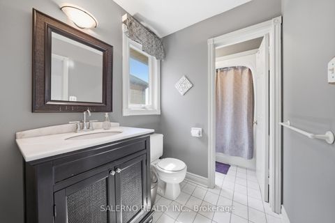 Photo 29 at 115 Ayton Crescent, Islington Woods, Vaughan