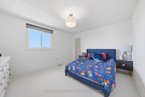 Photo 31 at 115 Ayton Crescent, Islington Woods, Vaughan