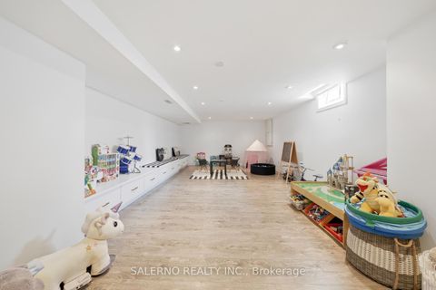 Photo 42 at 115 Ayton Crescent, Islington Woods, Vaughan