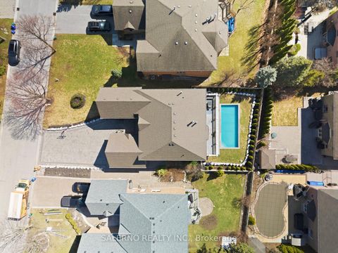 Photo 49 at 115 Ayton Crescent, Islington Woods, Vaughan