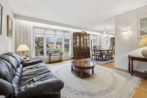 Photo 2 at 48 Goddard Street, Bathurst Manor, Toronto