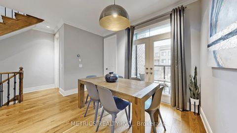 Photo 21 at 4 Glenngarry Crescent, Maple, Vaughan