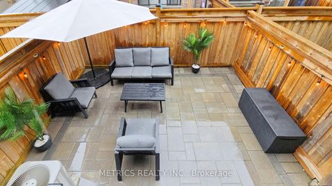 Photo 44 at 4 Glenngarry Crescent, Maple, Vaughan