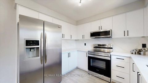 Photo 11 at 19 Tamarack Trail, Bayshore, Barrie