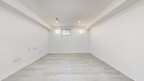 Photo 39 at 19 Tamarack Trail, Bayshore, Barrie