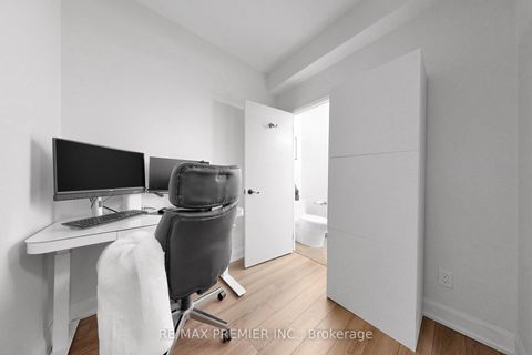Photo 5 at 1807 - 2910 Highway 7, Concord, Vaughan