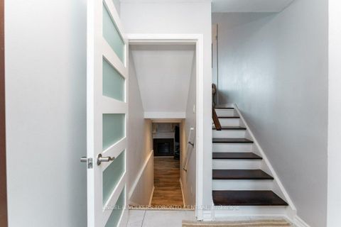 Photo 4 at 66 - 351 Military Trail, Morningside, Toronto