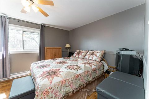 Photo 15 at 66 - 351 Military Trail, Morningside, Toronto