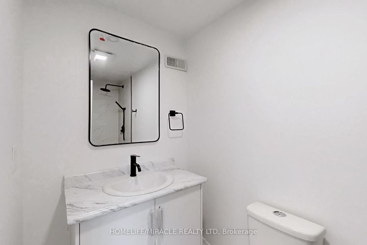 Photo 34 at 14 Rodwell Court, Fletcher's Creek South, Brampton